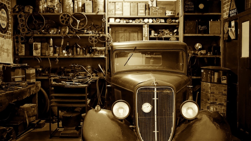 boutique-LA CROIX SUR ROUDOULE-min_antique_auto_automobile_automotive_car_classic_equipment_fix-1169797